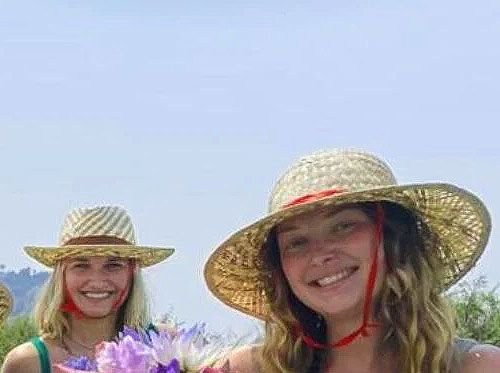 Lotus Farm Tours, workshops and boat trips 2/4