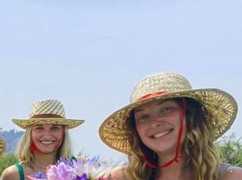 Lotus Farm Tours, workshops and boat trips 2/4