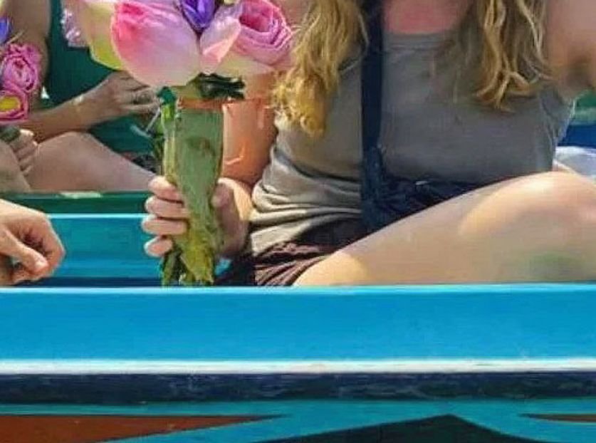 Lotus Farm Tours, workshops and boat trips 4/4