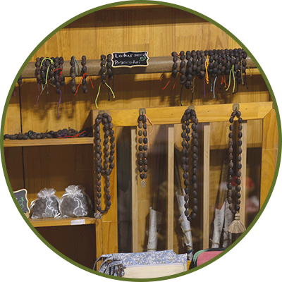 Ferme du Lotus Bijoux graines de lotus